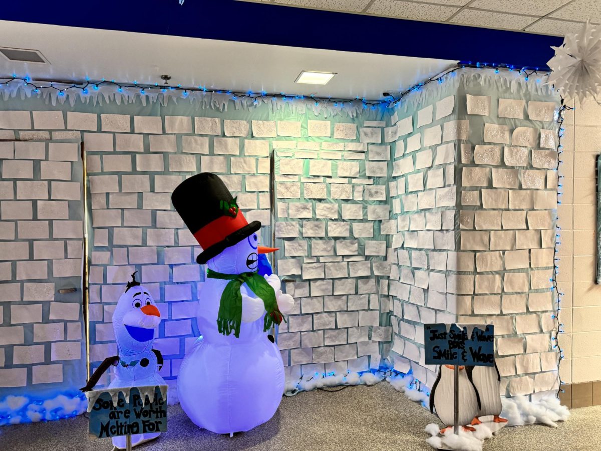 Baby It’s Cold Outside… Teachers Elizabeth Orfanello and Stacey Weekly present life in the North pole. The doors won 2nd Place overall.