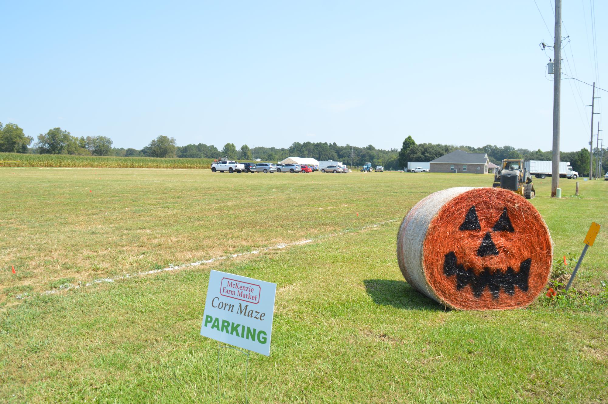 Fall at the farm…McKenzie Farm Vendor Day saw local shoppers from 9 a.m. to 2 p.m. on Sept. 20. (Jenaveve Thompson)

